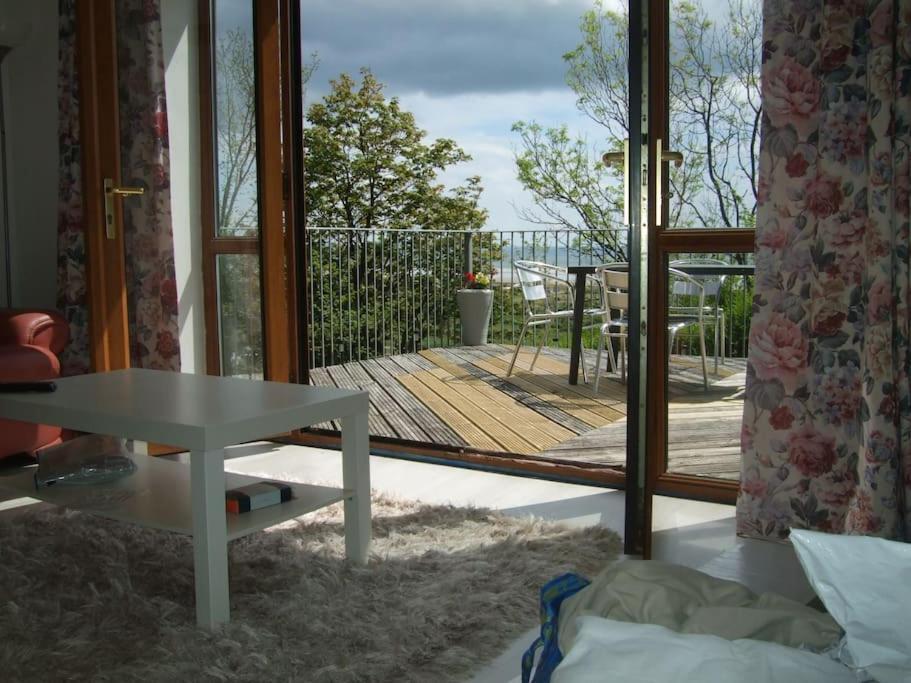 Cottage , Seaside Views, Quiet Beach, Awesome View Pendine Buitenkant foto